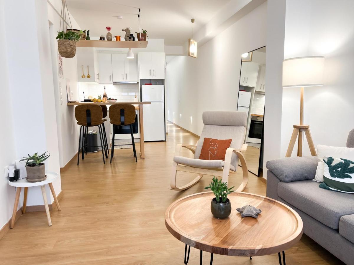 Comfy 2 Bdr Apt In Petralona - Next To Metro 雅典 外观 照片