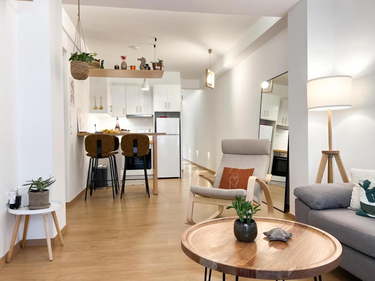 Comfy 2 Bdr Apt In Petralona - Next To Metro 雅典 外观 照片