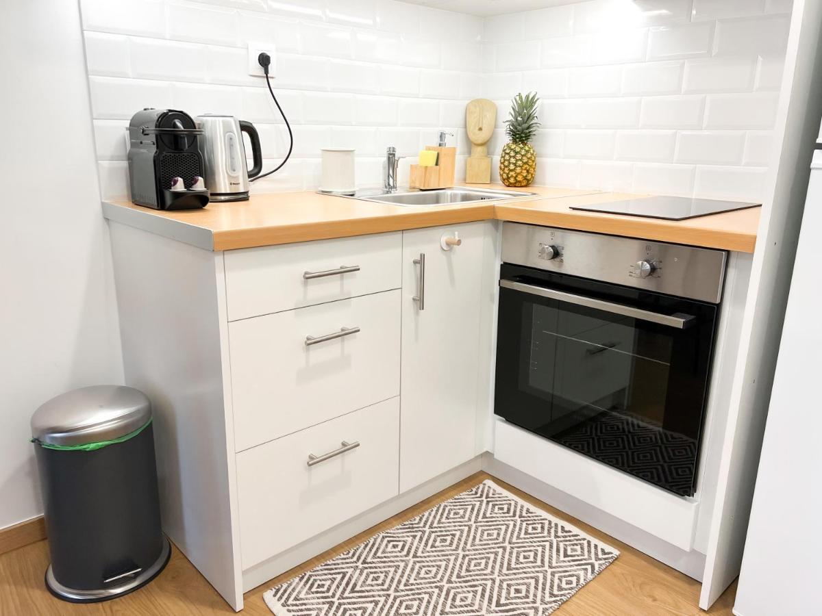 Comfy 2 Bdr Apt In Petralona - Next To Metro 雅典 外观 照片